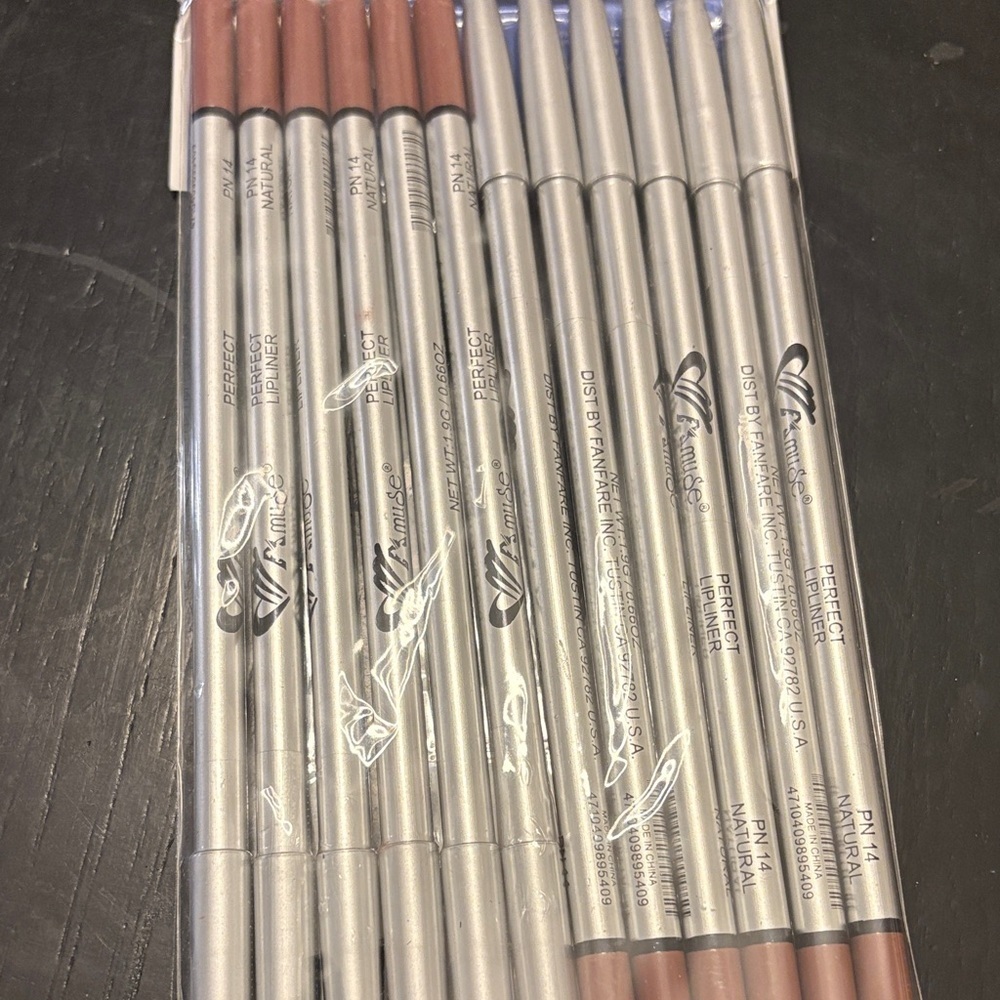 Muse Lip Liner Set - Brown Shades - Picture 3 of 3
